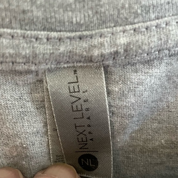 Next Level Apparel March Madness 2018 Final Four KU Jayhawk Tee size Ladies XL - Picture 5 of 5